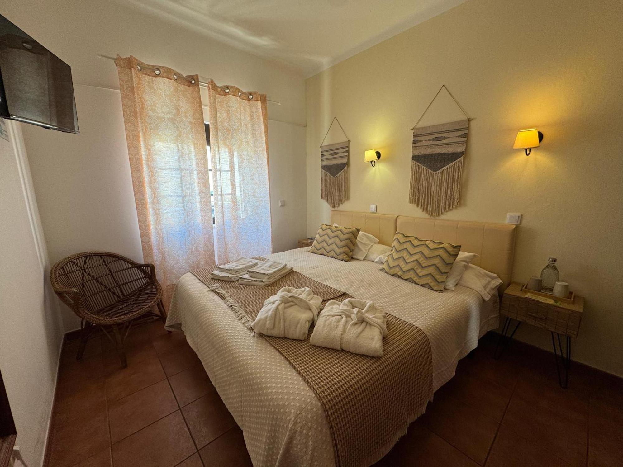 Quartos Abelha ปอร์โตโกโว ภายนอก รูปภาพ